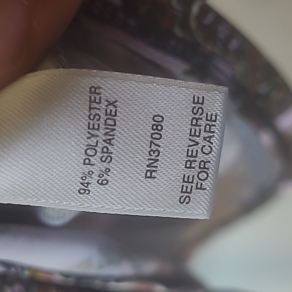 Cato Fashion 18/20W Blouse multicolored shirt 94%Polyester 6%Spandex EUC NWOT - Picture 3 of 4